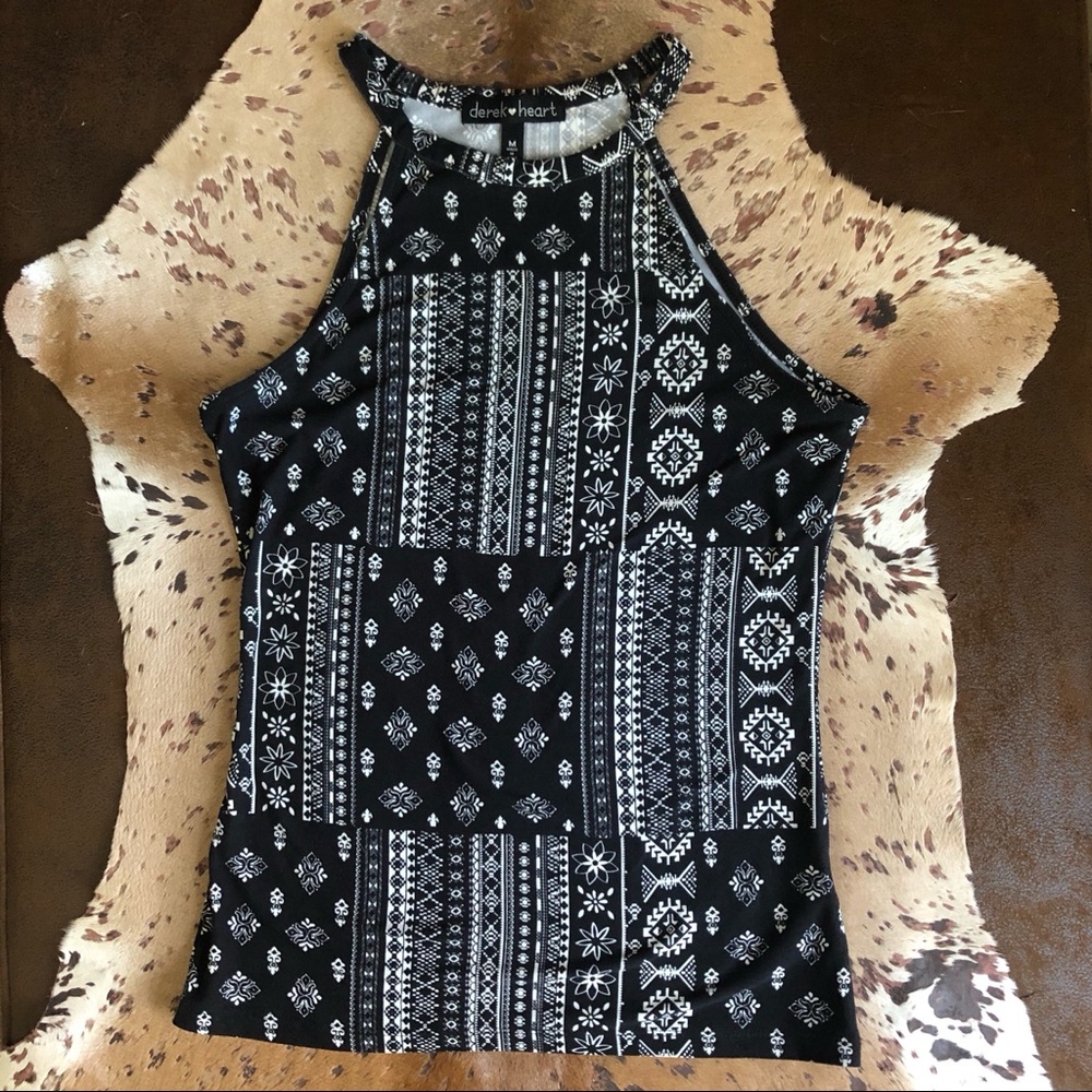 Black and white pattern tank top